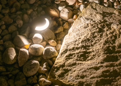 Socle de lumière de par terre pour chemin - Pro-jet - irrigation éclairage paysager - Mont-Saint-Hilaire - Rive-Sud